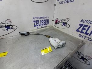 Gebruikte Deurslot Mechaniek 4Deurs links-achter Suzuki Swift (ZA/ZC/ZD1/2/3/9) Prijs € 36,75 Margeregeling aangeboden door Zelissen V.O.F. autodemontage