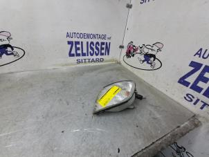 Gebruikte Knipperlichtglas rechts Hyundai H-1/H-200 2.5 Tdi Prijs € 15,75 Margeregeling aangeboden door Zelissen V.O.F. autodemontage