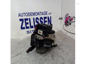 Gebruikte ABS Pomp Ford Transit 2.0 TDdi 16V Prijs € 152,25 Margeregeling aangeboden door Zelissen V.O.F. autodemontage