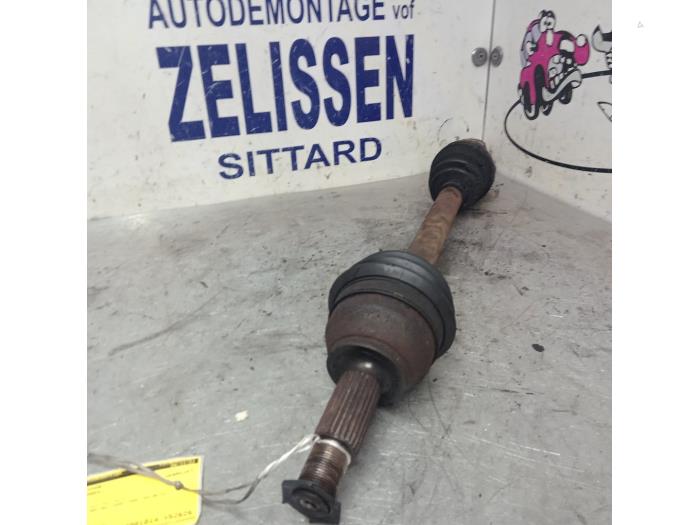 Gebruikte Steekas links-voor Ford Fusion 1.6 16V Prijs € 42,00 Margeregeling aangeboden door Zelissen V.O.F. autodemontage