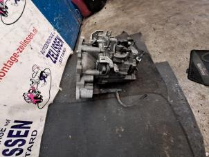 Gebruikte Versnellingsbak Mitsubishi Colt (Z2/Z3) 1.5 16V CZ3 Prijs € 446,25 Margeregeling aangeboden door Zelissen V.O.F. autodemontage