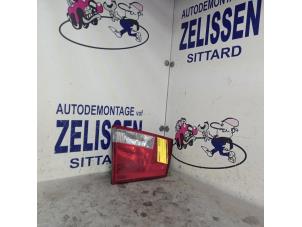 Gebruikte Achterlicht rechts Opel Vectra C Caravan 2.2 DIG 16V Prijs € 26,25 Margeregeling aangeboden door Zelissen V.O.F. autodemontage