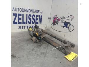 Gebruikte Ruitenwismotor + Mechaniek Hyundai Getz 1.3i 12V Prijs € 42,00 Margeregeling aangeboden door Zelissen V.O.F. autodemontage