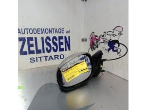 Gebruikte Spiegel Buiten links Citroen Xsara Picasso (CH) 1.6i 16V Prijs € 31,50 Margeregeling aangeboden door Zelissen V.O.F. autodemontage