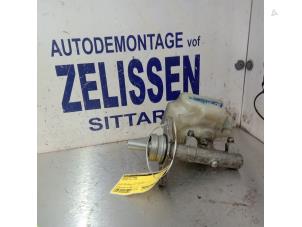 Gebruikte Hoofdremcilinder Volkswagen Golf V (1K1) 1.6 FSI 16V Prijs € 31,50 Margeregeling aangeboden door Zelissen V.O.F. autodemontage