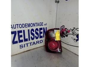 Gebruikte Achterlicht links Landrover Freelander Hard Top 2.5 V-6 Prijs € 42,00 Margeregeling aangeboden door Zelissen V.O.F. autodemontage