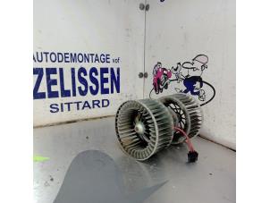 Gebruikte Blower BMW X3 (E83) 2.5 24V Prijs € 57,75 Margeregeling aangeboden door Zelissen V.O.F. autodemontage