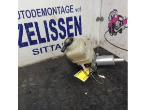 Gebruikte Hoofdremcilinder BMW X3 (E83) 2.5 24V Prijs € 31,50 Margeregeling aangeboden door Zelissen V.O.F. autodemontage