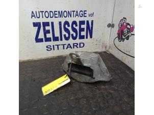 Gebruikte Motorsteun Opel Astra J (PC6/PD6/PE6/PF6) 1.6 16V Prijs € 31,50 Margeregeling aangeboden door Zelissen V.O.F. autodemontage