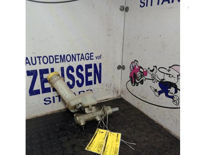 Gebruikte Hoofdremcilinder Fiat Doblo Cargo (223) 1.9 D Prijs € 47,25 Margeregeling aangeboden door Zelissen V.O.F. autodemontage