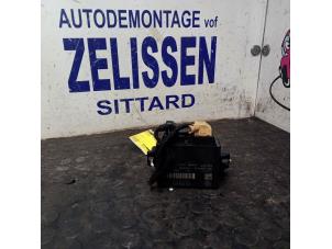 Gebruikte Sam module Volkswagen Up! (121) 1.0 12V 75 Prijs € 42,00 Margeregeling aangeboden door Zelissen V.O.F. autodemontage