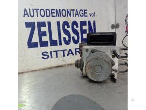 Gebruikte ABS Pomp Volkswagen Up! (121) 1.0 12V 75 Prijs € 173,25 Margeregeling aangeboden door Zelissen V.O.F. autodemontage