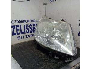 Gebruikte Koplamp rechts Fiat Ducato (250) 2.2 D 100 Multijet Euro 4 Prijs € 131,25 Margeregeling aangeboden door Zelissen V.O.F. autodemontage