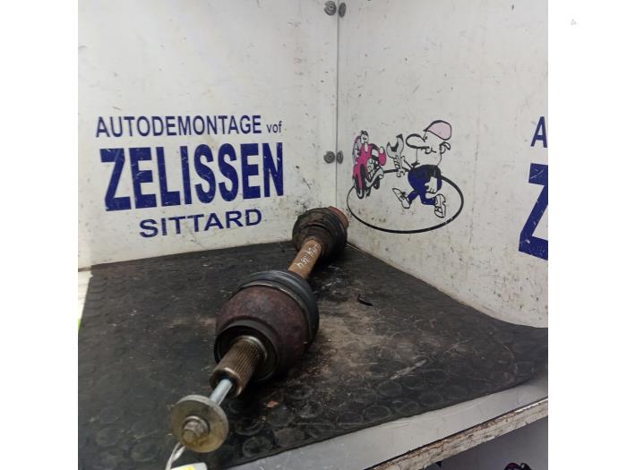 Gebruikte Aandrijfas links-voor Ford Mondeo IV Wagon 2.0 16V Flexifuel Prijs € 152,25 Margeregeling aangeboden door Zelissen V.O.F. autodemontage