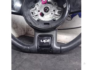 Gebruikte Stuurwiel Volkswagen Up! (121) 1.0 12V 75 Prijs € 204,75 Margeregeling aangeboden door Zelissen V.O.F. autodemontage