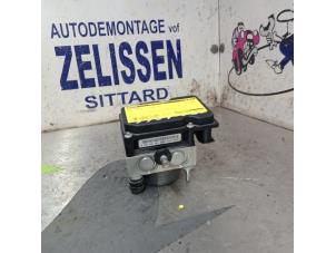 Gebruikte ABS Pomp Fiat Bravo (198A) 1.4 16V Prijs € 78,75 Margeregeling aangeboden door Zelissen V.O.F. autodemontage