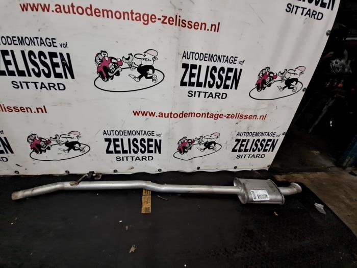 Gebruikte Uitlaat Middendemper Renault Clio II (BB/CB) 1.4 Prijs € 31,50 Margeregeling aangeboden door Zelissen V.O.F. autodemontage