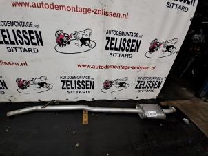 Gebruikte Uitlaat Middendemper Renault Clio II (BB/CB) 1.4 Prijs € 31,50 Margeregeling aangeboden door Zelissen V.O.F. autodemontage