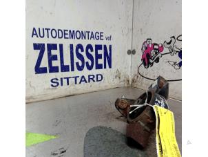 Gebruikte Motorsteun Toyota Corolla (E11) 1.3 16V Prijs € 21,00 Margeregeling aangeboden door Zelissen V.O.F. autodemontage