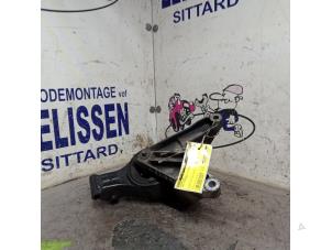 Gebruikte Motorrubber Opel Insignia Sports Tourer 1.6 Turbo 16V Ecotec Prijs € 31,50 Margeregeling aangeboden door Zelissen V.O.F. autodemontage