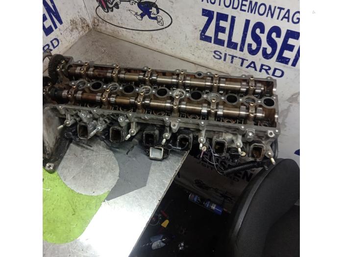 Gebruikte Cilinderkop BMW 7 serie (E65/E66/E67) 730d 24V Prijs € 498,75 Margeregeling aangeboden door Zelissen V.O.F. autodemontage
