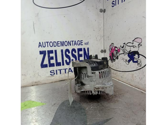 Gebruikte Dynamo BMW 7 serie (E65/E66/E67) Prijs € 99,75 Margeregeling aangeboden door Zelissen V.O.F. autodemontage