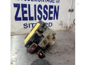 Gebruikte ABS Pomp Fiat Doblo Cargo (223) 1.9 JTD Multijet Prijs € 309,75 Margeregeling aangeboden door Zelissen V.O.F. autodemontage
