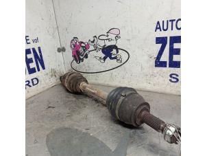 Gebruikte Steekas links-voor Fiat Doblo Cargo (223) 1.9 JTD Multijet Prijs € 52,50 Margeregeling aangeboden door Zelissen V.O.F. autodemontage