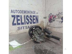 Gebruikte Servopomp Audi TT (8N3) 1.8 20V Turbo Prijs € 52,50 Margeregeling aangeboden door Zelissen V.O.F. autodemontage