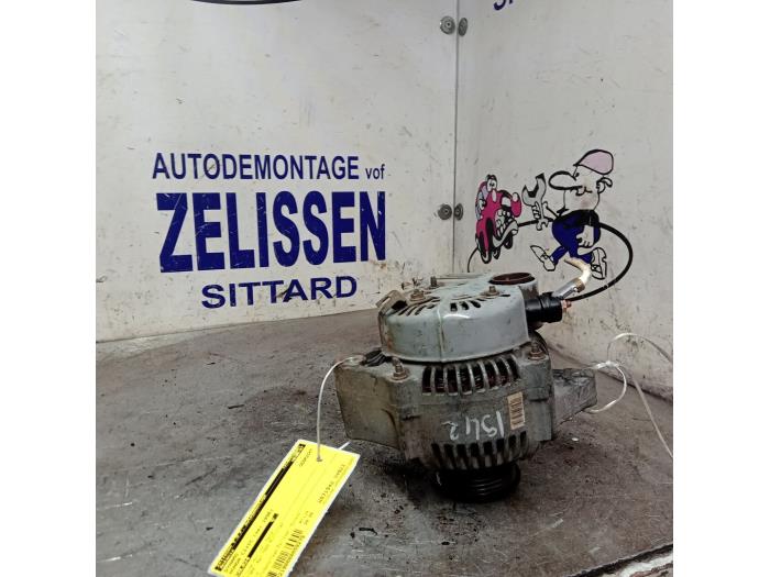 Gebruikte Dynamo Honda Civic (EG) 1.3 DX 16V Prijs € 21,00 Margeregeling aangeboden door Zelissen V.O.F. autodemontage