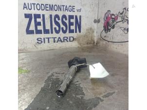 Gebruikte Bobine Volkswagen Passat Variant (3C5) 2.0 FSI 16V Prijs € 15,75 Margeregeling aangeboden door Zelissen V.O.F. autodemontage