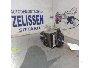 Gebruikte ABS Pomp Volkswagen Passat Variant (3C5) 2.0 FSI 16V Prijs € 173,25 Margeregeling aangeboden door Zelissen V.O.F. autodemontage