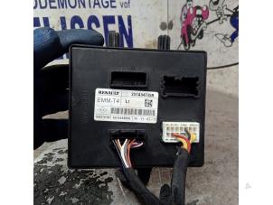 Gebruikte Sam module Renault Clio IV Estate/Grandtour (7R) 1.5 Energy dCi 90 FAP Prijs € 57,75 Margeregeling aangeboden door Zelissen V.O.F. autodemontage