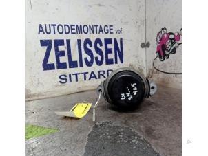 Gebruikte Motorsteun BMW 3 serie Touring (E91) 320i 16V Prijs € 31,50 Margeregeling aangeboden door Zelissen V.O.F. autodemontage