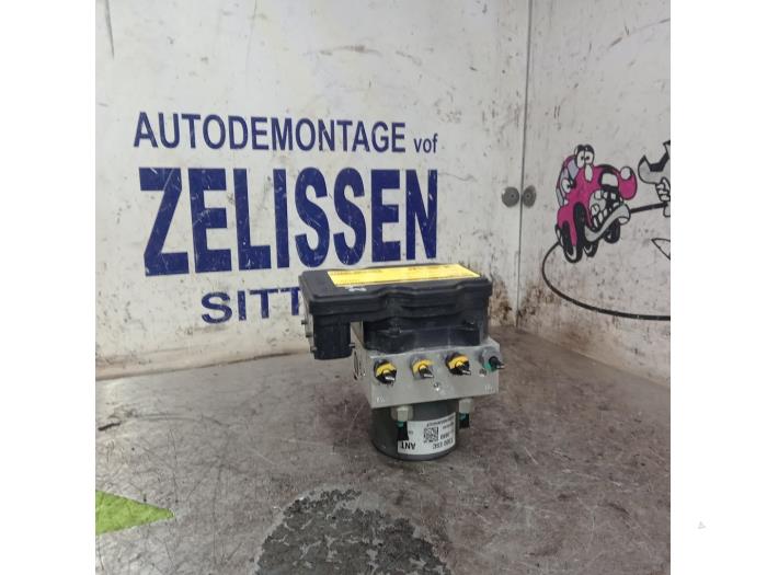 Gebruikte ABS Pomp Chevrolet Aveo (300) 1.3 D 16V Prijs € 131,25 Margeregeling aangeboden door Zelissen V.O.F. autodemontage