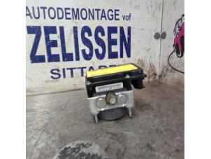 Gebruikte ABS Pomp Fiat Bravo (198A) 1.4 16V Prijs € 99,75 Margeregeling aangeboden door Zelissen V.O.F. autodemontage