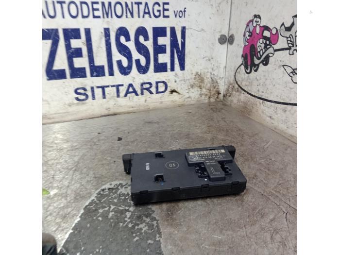 Bodycontrol Module van een Mercedes-Benz C Sportcoupé (C203) 2.0 C-200K 16V 2002