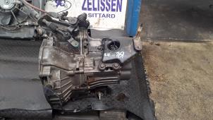 Gebruikte Versnellingsbak Chevrolet Kalos (SF48) 1.2 Prijs € 367,50 Margeregeling aangeboden door Zelissen V.O.F. autodemontage