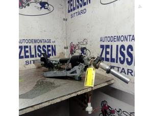 Gebruikte Stuurkolom compleet Mercedes E Estate (S212) E-200 CDI 16V BlueEfficiency,BlueTEC Prijs € 152,25 Margeregeling aangeboden door Zelissen V.O.F. autodemontage