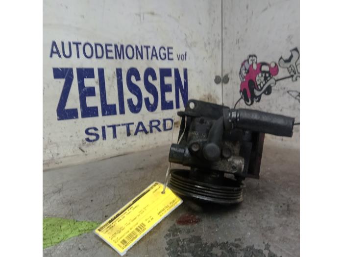 Gebruikte Pomp Servo Chevrolet Kalos (SF48) 1.2 Prijs € 42,00 Margeregeling aangeboden door Zelissen V.O.F. autodemontage