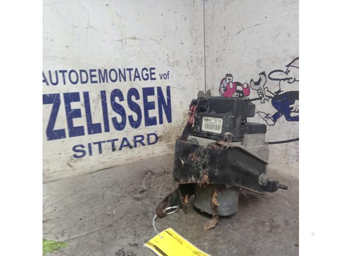 Gebruikte ABS Pomp Ford Transit 2.0 TDCi 16V 260S Prijs € 99,75 Margeregeling aangeboden door Zelissen V.O.F. autodemontage
