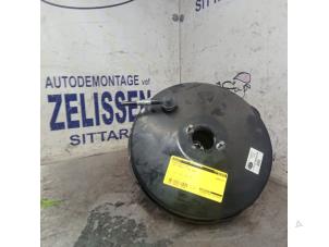 Gebruikte Rembooster Ford Transit 2.0 TDCi 16V 260S Prijs € 78,75 Margeregeling aangeboden door Zelissen V.O.F. autodemontage