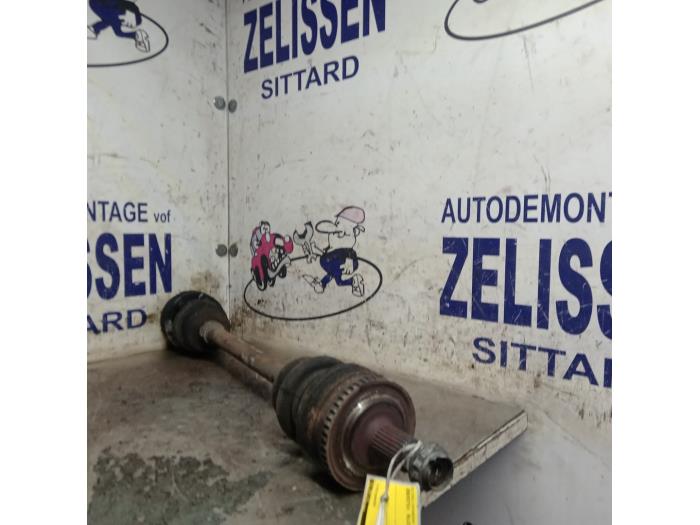 Gebruikte Steekas links-achter Mercedes CLK (R208) 2.0 200K Evo 16V Prijs € 47,25 Margeregeling aangeboden door Zelissen V.O.F. autodemontage