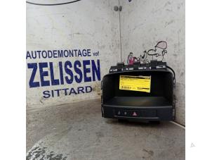 Gebruikte Display Multi Media regelunit Opel Astra J Sports Tourer (PD8/PE8/PF8) 1.4 16V ecoFLEX Prijs € 199,50 Margeregeling aangeboden door Zelissen V.O.F. autodemontage
