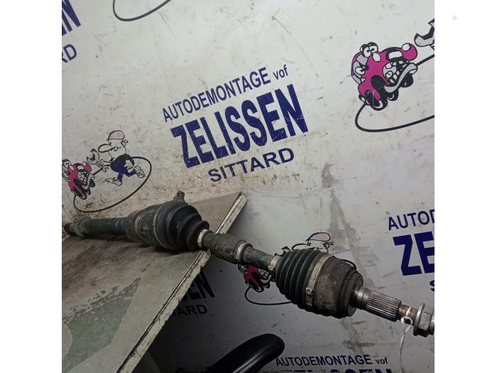 Gebruikte Aandrijfas rechts-voor Mazda 6 SportBreak (GH19/GHA9) 2.2 CDVi 16V 130 Prijs € 78,75 Margeregeling aangeboden door Zelissen V.O.F. autodemontage