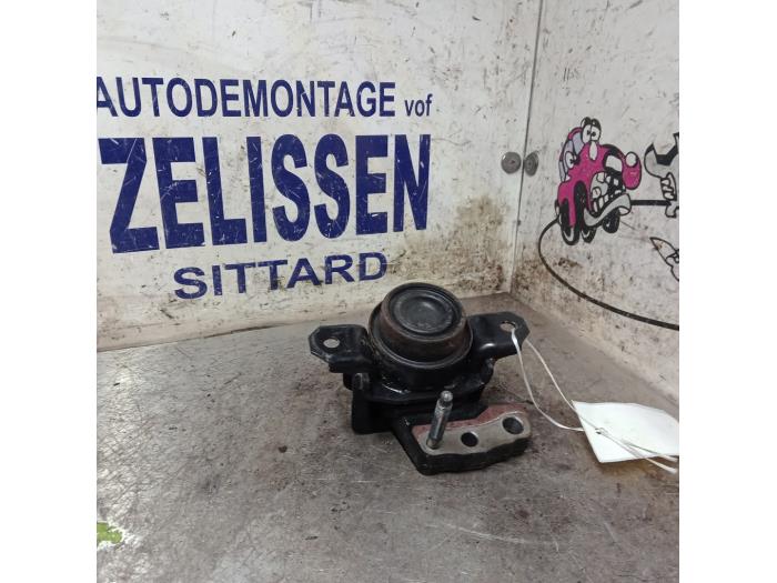 Gebruikte Motorrubber Toyota Aygo (B40) 1.0 12V VVT-i Prijs € 36,75 Margeregeling aangeboden door Zelissen V.O.F. autodemontage
