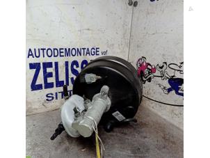 Gebruikte Rembooster Ford Transit Custom 2.0 TDCi 16V Eco Blue 105 Prijs € 99,75 Margeregeling aangeboden door Zelissen V.O.F. autodemontage