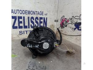 Gebruikte Chaufage Ventilatiemotor Ford Transit Custom 2.0 TDCi 16V Eco Blue 105 Prijs € 63,00 Margeregeling aangeboden door Zelissen V.O.F. autodemontage