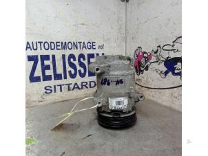 Gebruikte Aircopomp Renault Megane II Grandtour (KM) 2.0 16V Prijs € 78,75 Margeregeling aangeboden door Zelissen V.O.F. autodemontage