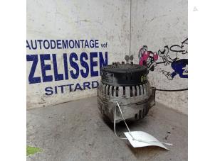 Gebruikte Alternator Mercedes CLK (R208) 3.2 320 V6 18V Prijs € 47,25 Margeregeling aangeboden door Zelissen V.O.F. autodemontage